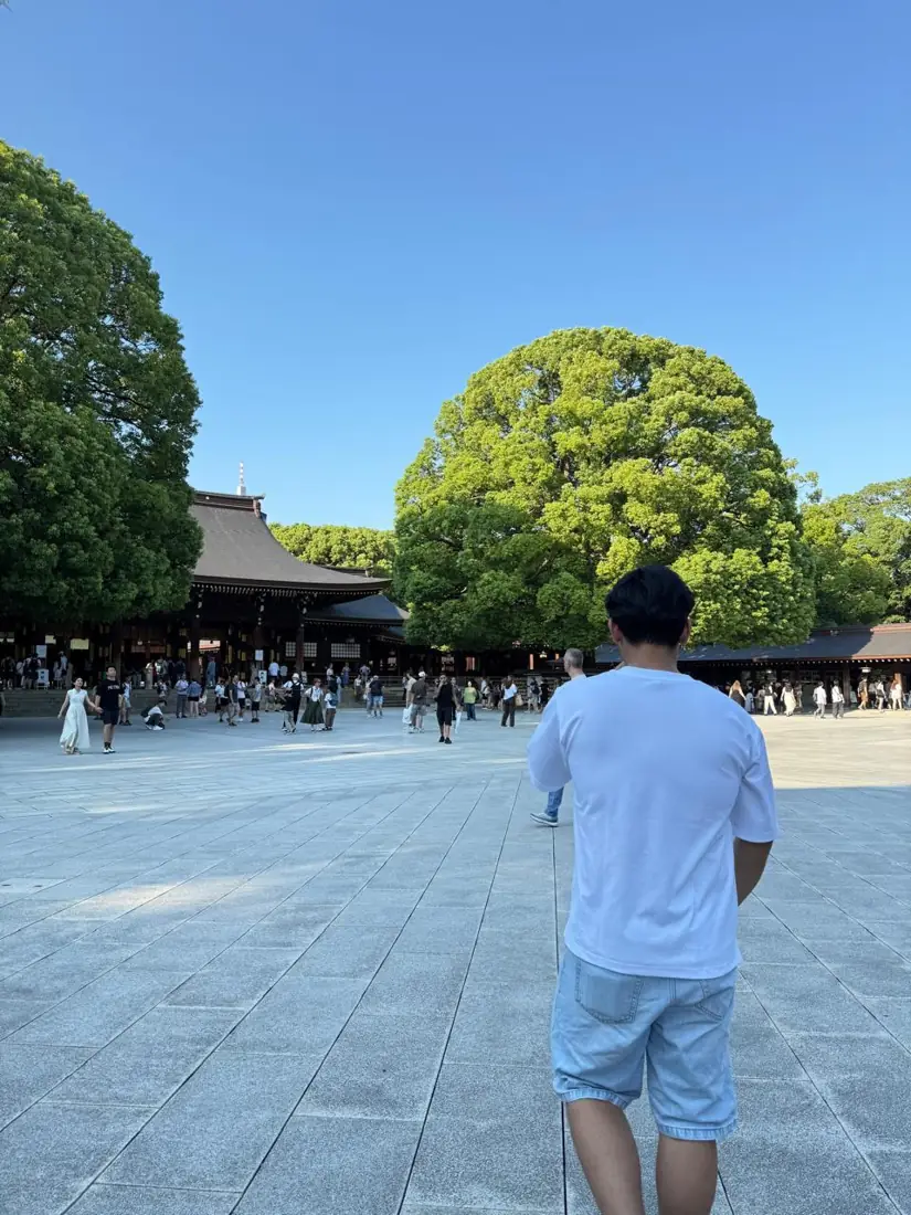Zefanya Adriel, founder of Japanscape, at Meiji Jingu